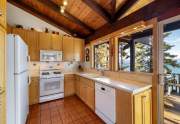 Kitchen  - 1510 N Lake Blvd