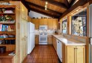 Kitchen  - 1510 N Lake Blvd