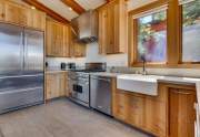 7169-Antelope-Way-Tahoma-CA-Kitchen